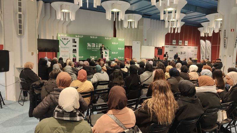 "Güçlü Şahsiyet Güçlü Aile" Seminerimiz Gerçekleşti